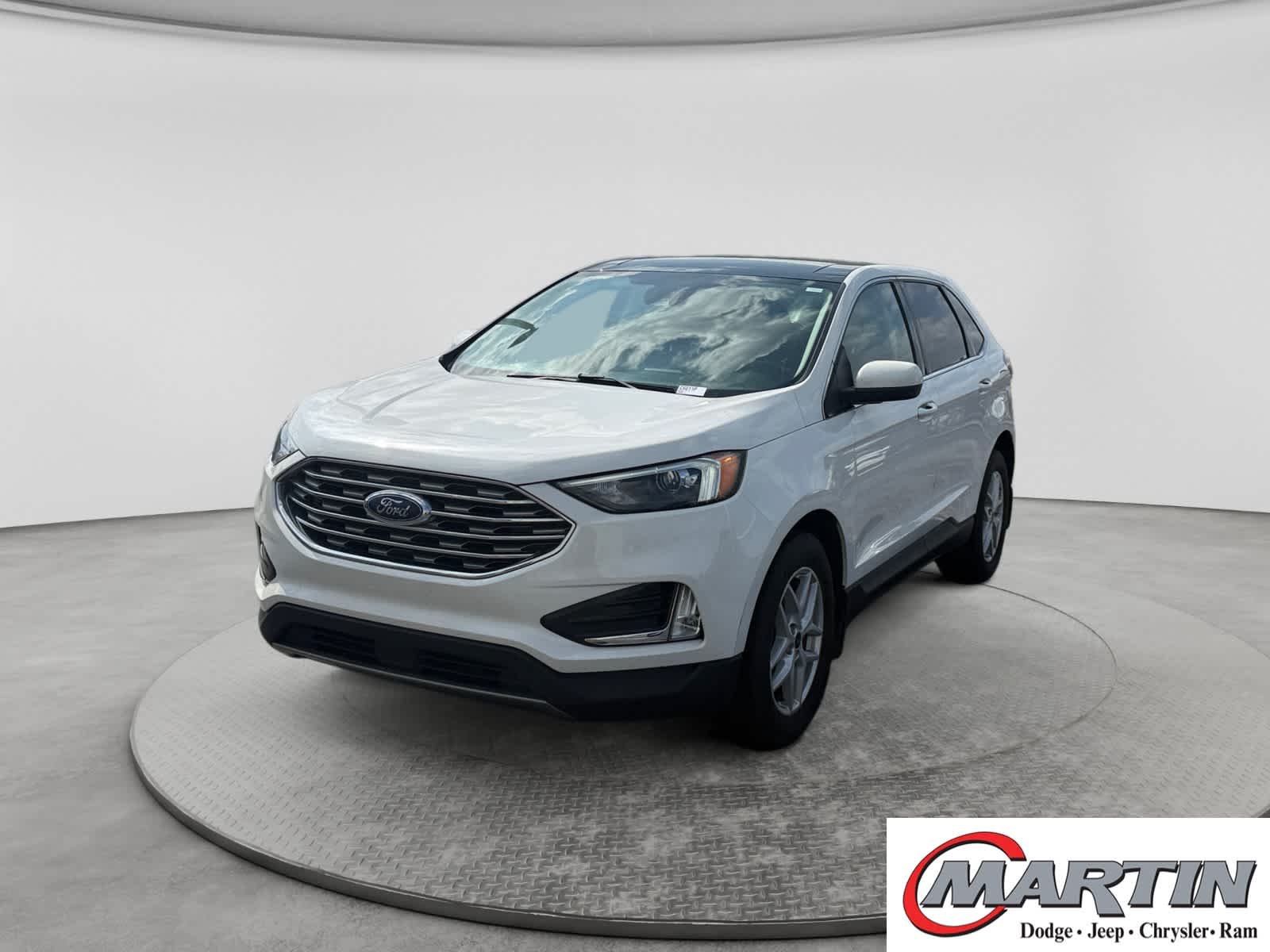 2022 Ford Edge SEL AWD's photo