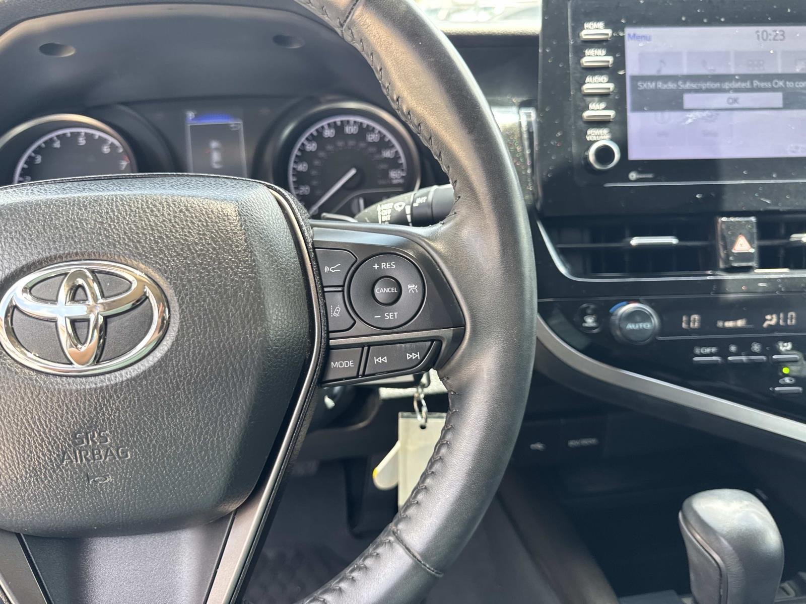 Used 2023 Ice Cap Toyota SE Nightshade image 23