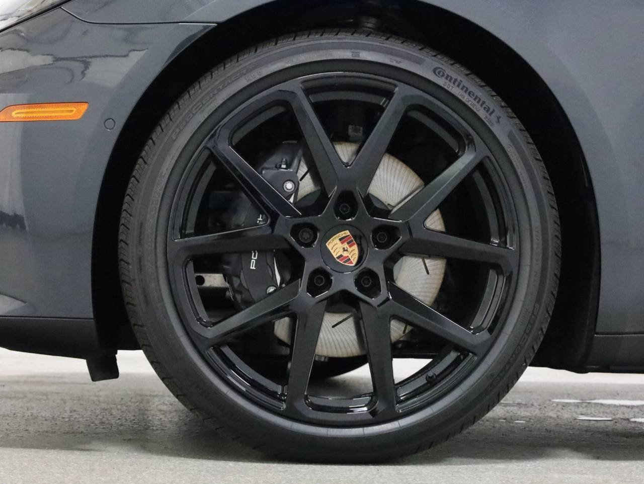 New 2026 Volcano Grey Metallic Porsche 4 image 40