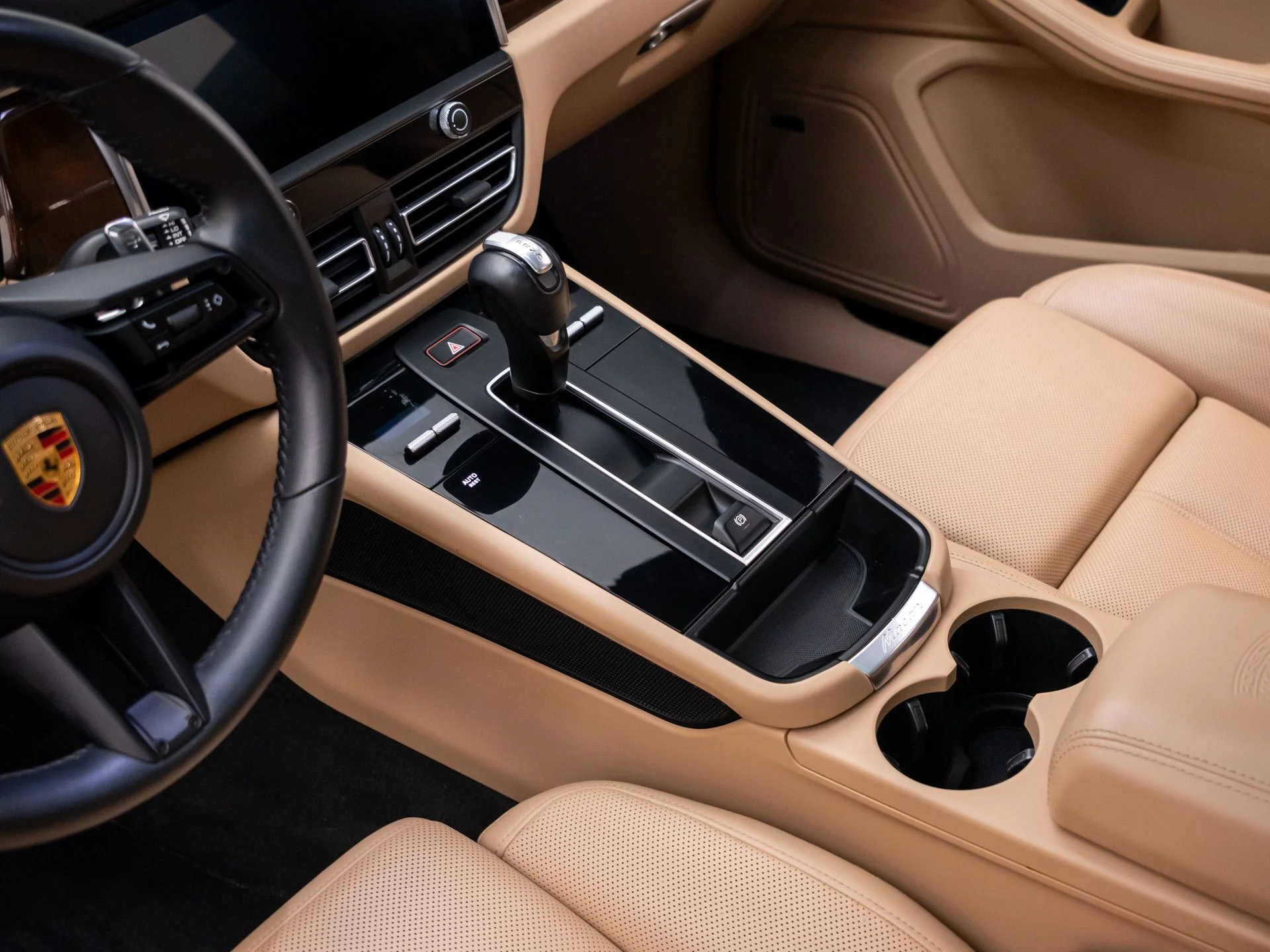 Used 2023  Porsche GTS image 13
