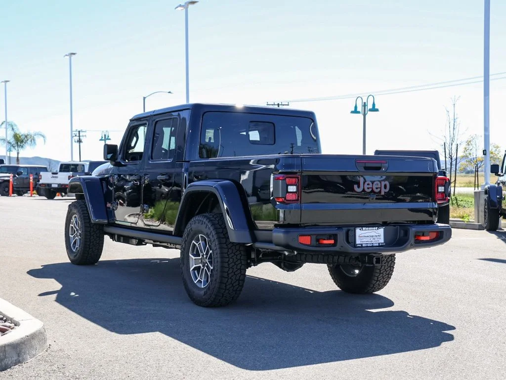 New 2026 Black Clear-Coat Exterior Paint Jeep Mojave image 5