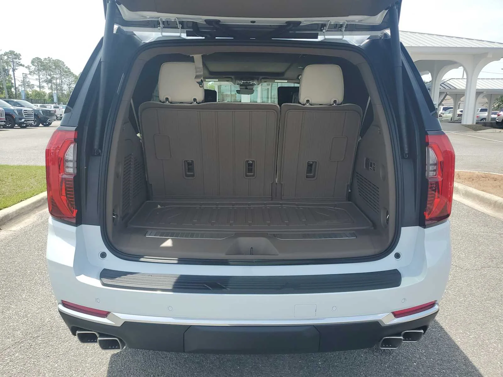 New 2026 Glacier White Tricoat GMC Denali image 5