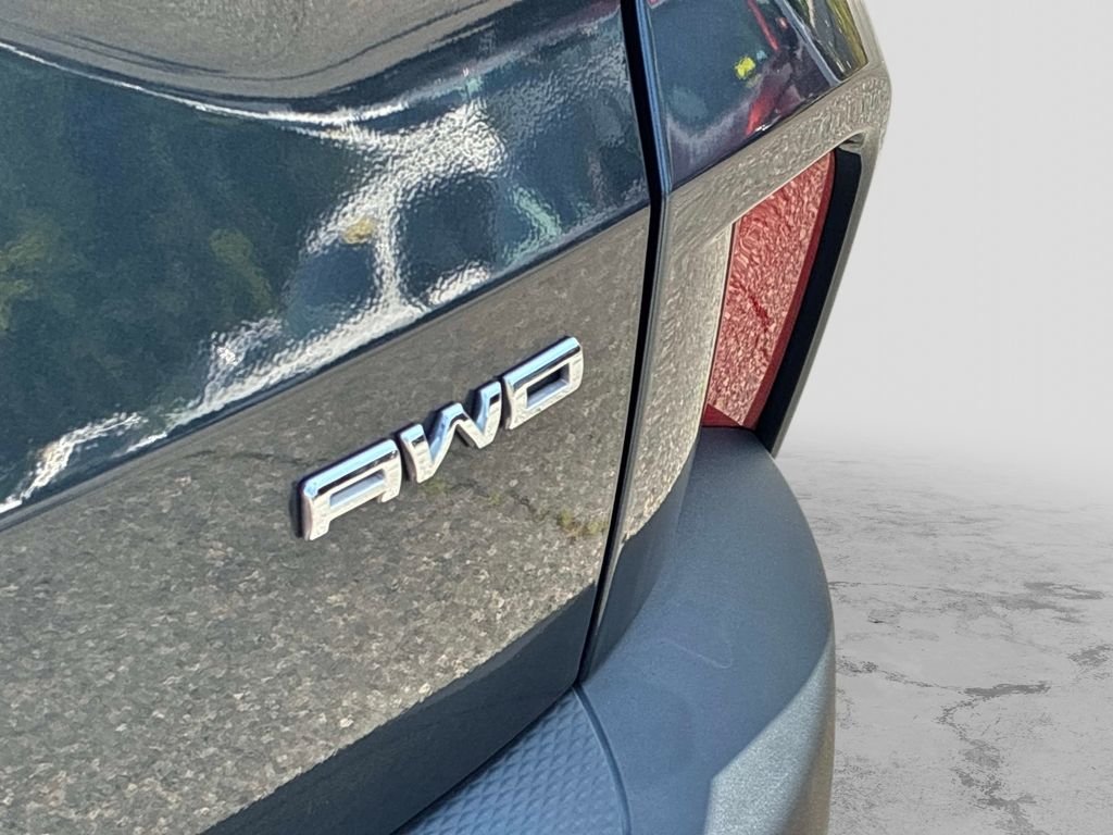 Used 2022 Blue Ford SE image 12