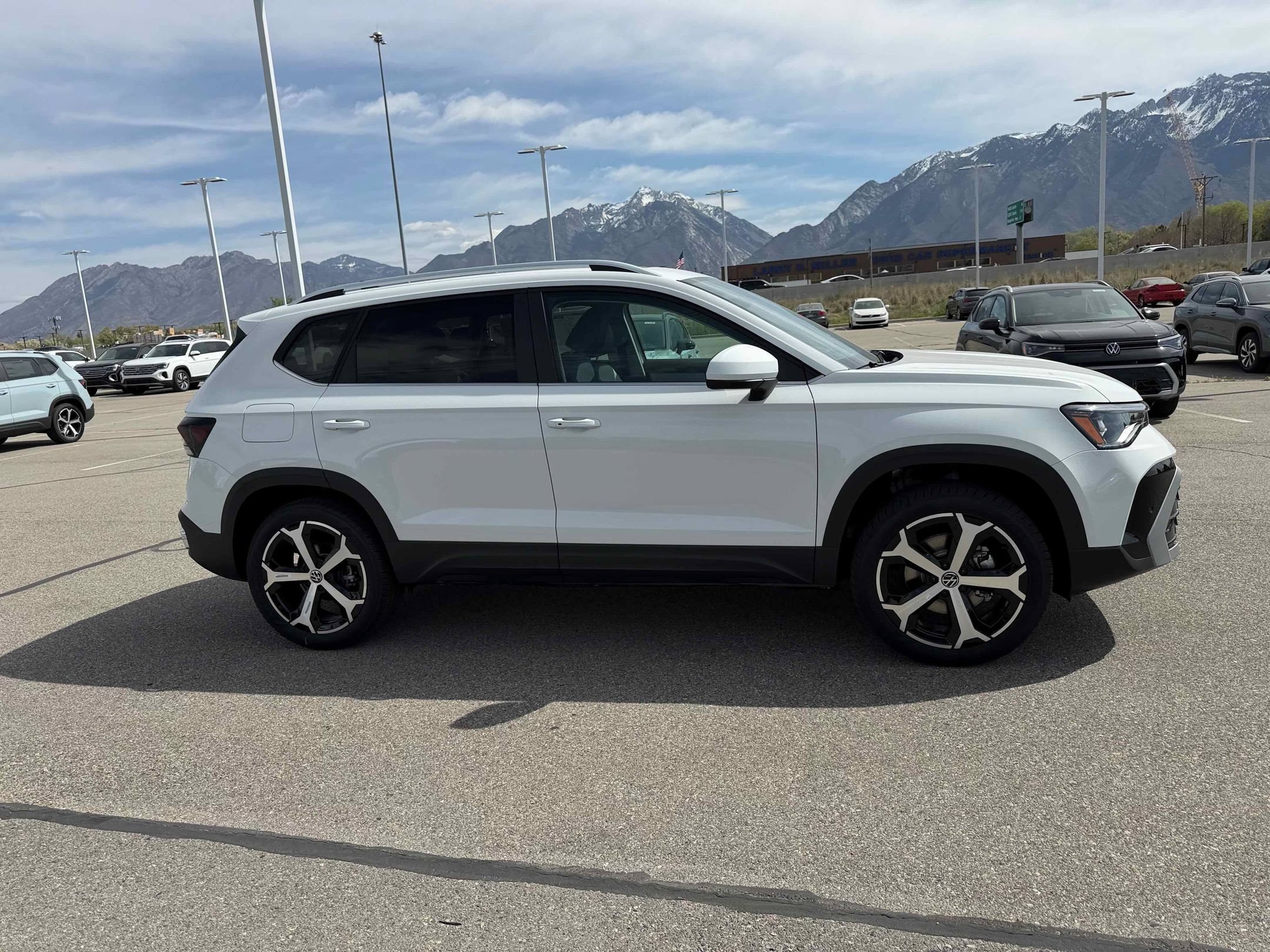 New 2026 Pure White Volkswagen SEL image 9