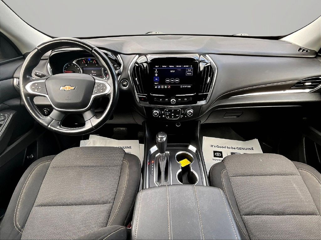 Used 2020 Gray Chevrolet LT image 9