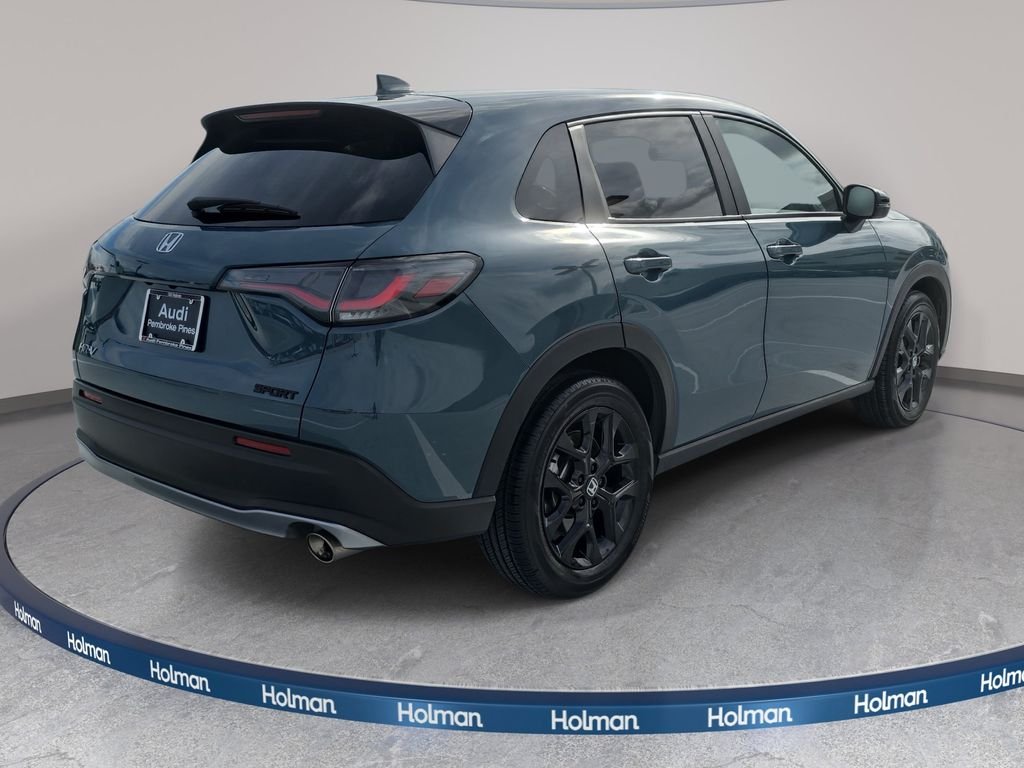 Used 2023  Honda Sport image 6