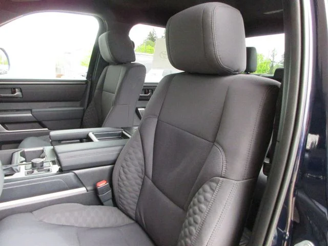 2026 Toyota Tundra SR5 - Photo 18