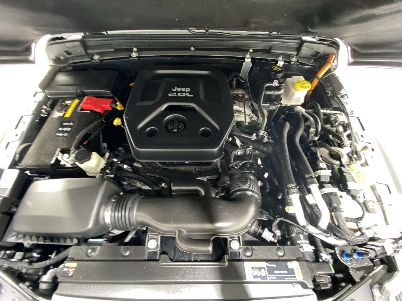 Used 2023 Gray Jeep Rubicon 4xe image 25