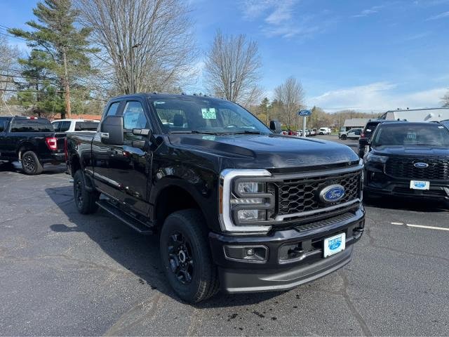 New 2026 Agate Black Metallic Ford F-250® XL image 8