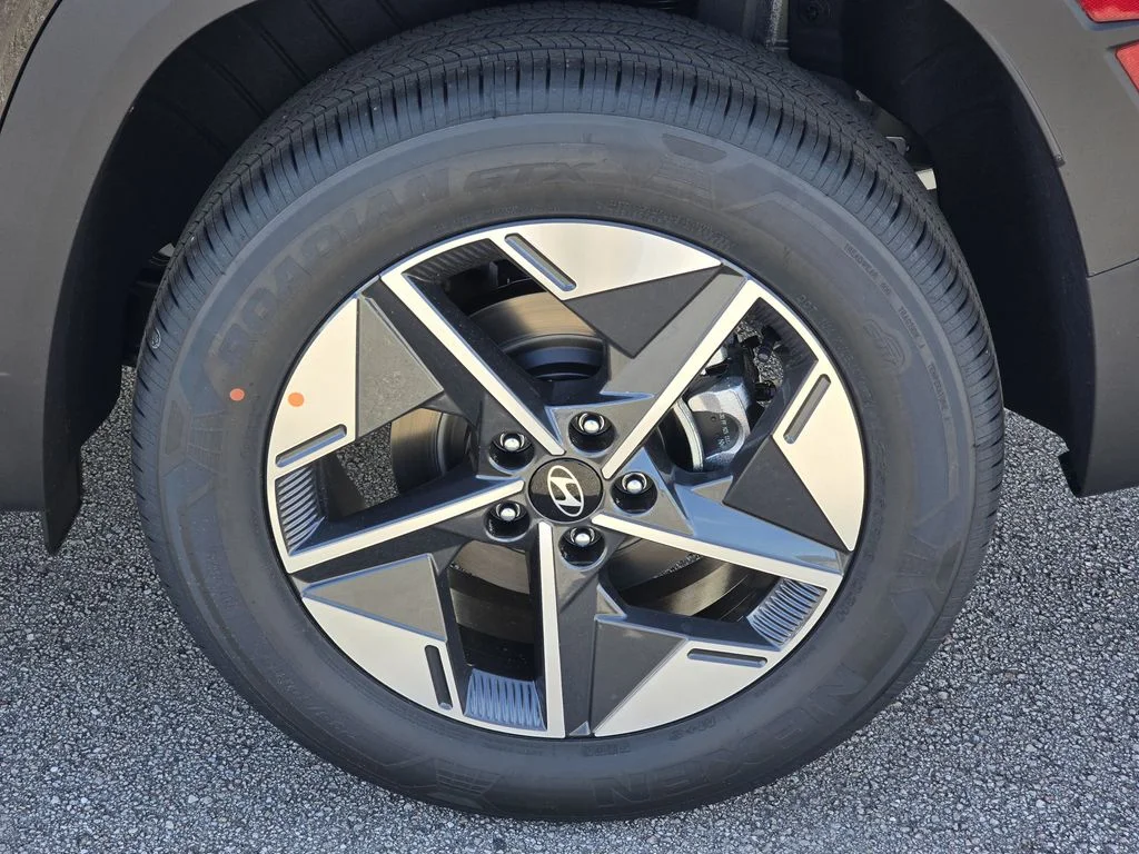 New 2026 Gray Hyundai SEL image 5