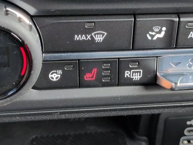New 2026 Oxford White Ford Badlands® image 21
