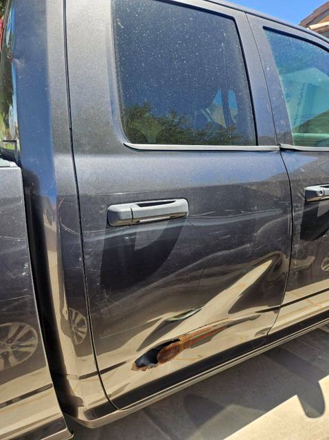 Used 2018 Crystal Metallic Ram Tradesman image 1