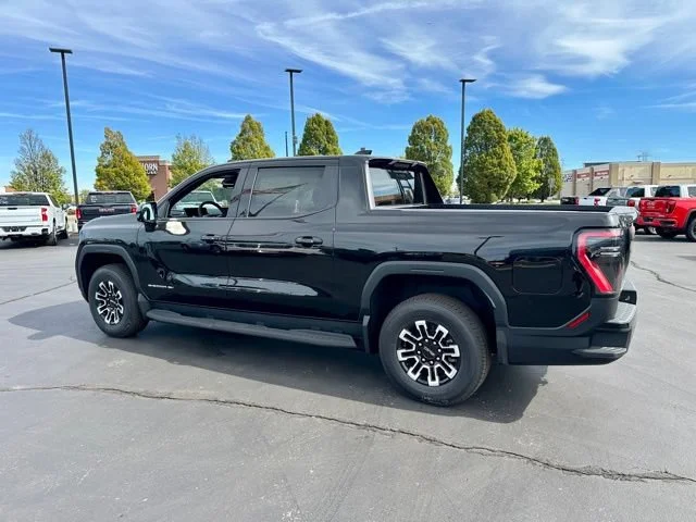 2026 GMC Sierra EV Elevation - Photo 7