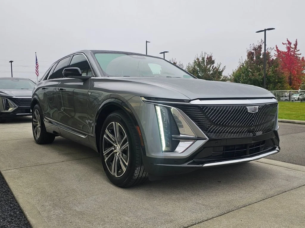 Certified Used 2024 Argent Silver Metallic Cadillac Luxury 2 image 7