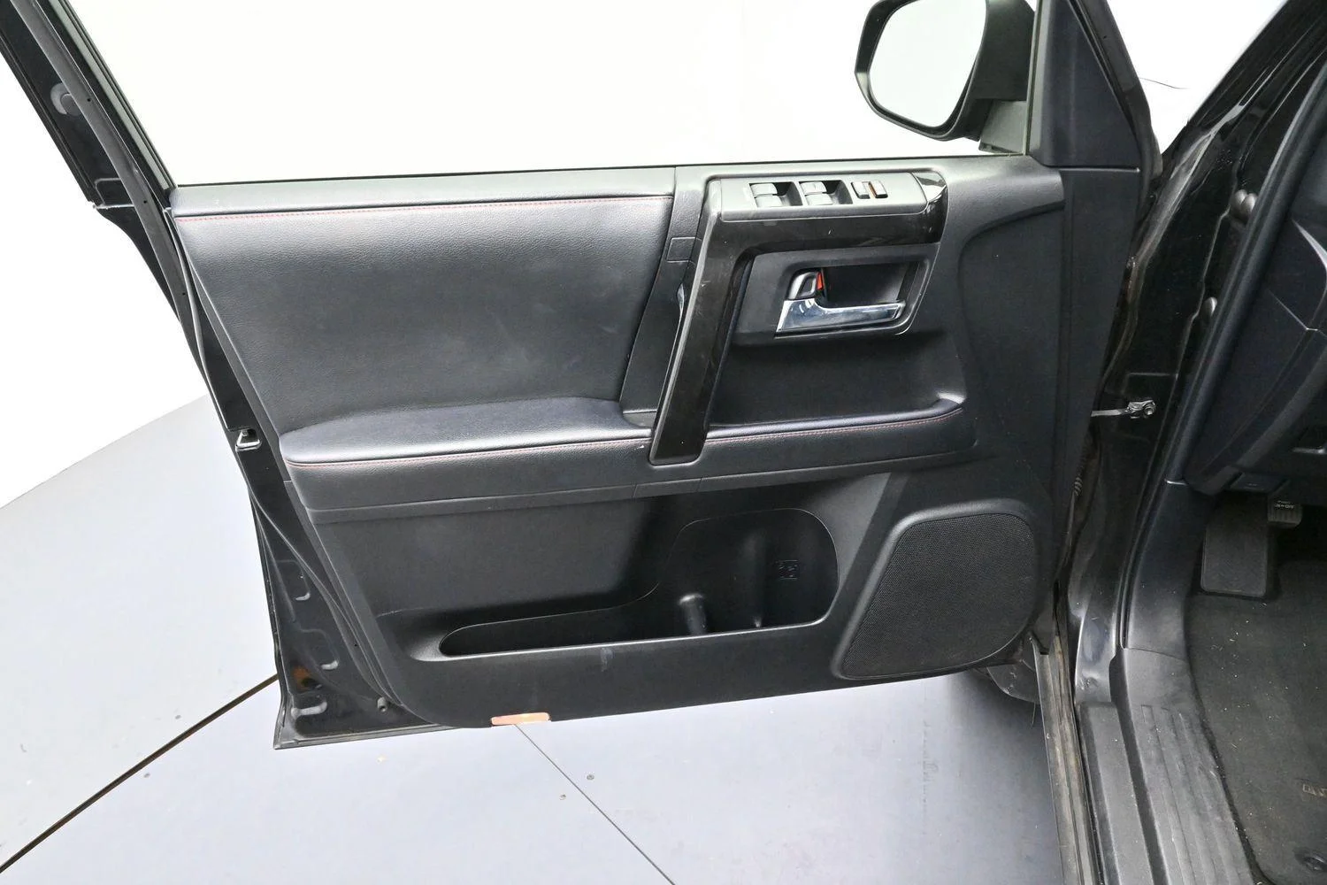 Used 2021 Midnight Black Metallic Toyota TRD Off Road Premium image 11