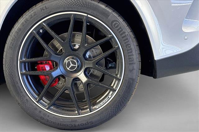 New 2026 MANUFAKTUR Moonlight White Metallic Mercedes-Benz AMG® GLE 63 S image 59