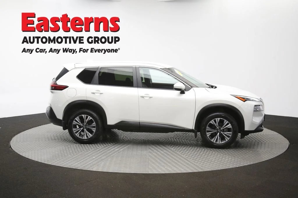 Used 2023 White Nissan SV image 45