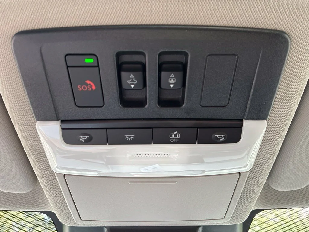 New 2026 Everest White Pearl TriCoat Nissan Platinum image 22