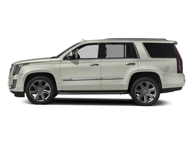 Used 2016 Crystal White Tricoat Cadillac Luxury Collection image 3