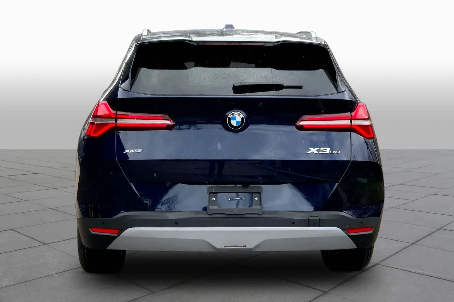 New 2026 Tanzanite Blue II Metallic BMW 30 xDrive image 4