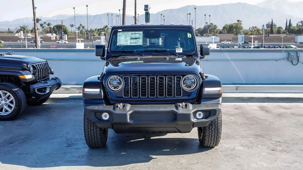 New 2026 Black Jeep 85th Anniversary Edition image 3