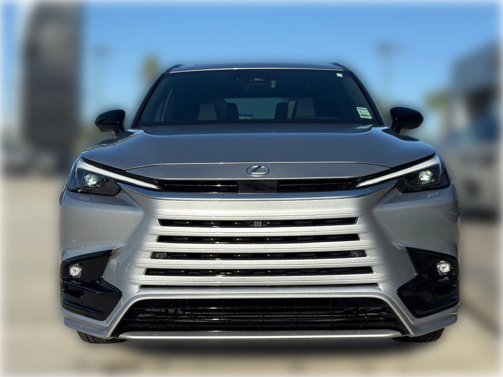 Certified Used 2025 CELESTIAL SILVER Lexus F SPORT Handling image 3