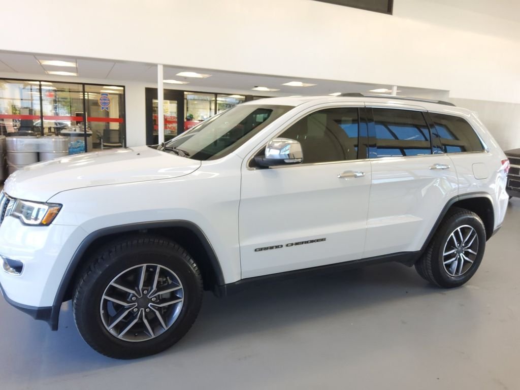 Used 2019 White Jeep Limited image 28