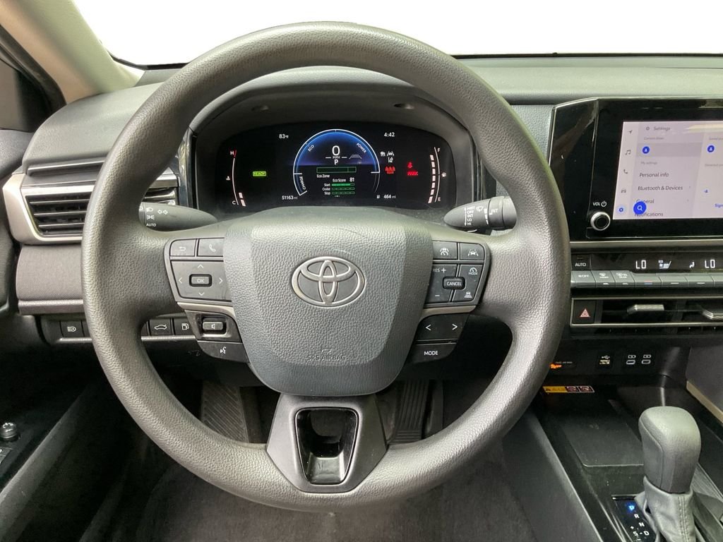 Used 2025 Silver Toyota LE image 17