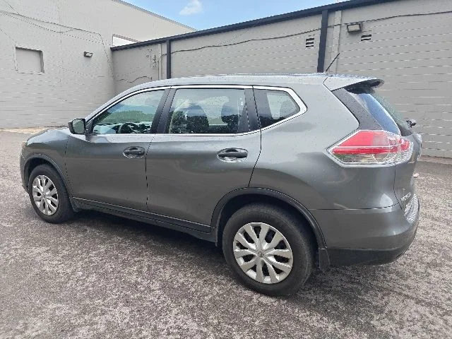 Used 2016 Gun Metallic Nissan S image 4