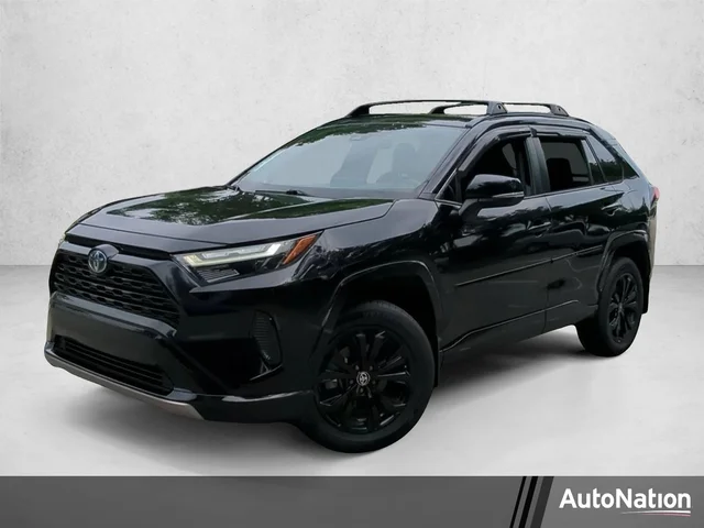 2022 Toyota RAV4 Hybrid SE