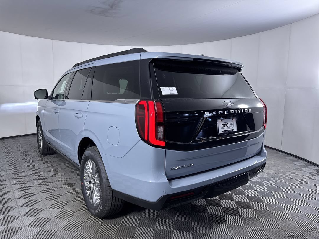 New 2027 Glacier Gray Metallic Tri-Coat Ford Platinum image 25