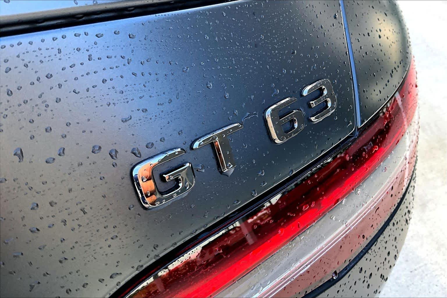 Used 2025 MANUFAKTUR Graphite Grey Magno Mercedes-Benz AMG® GT 63 image 10