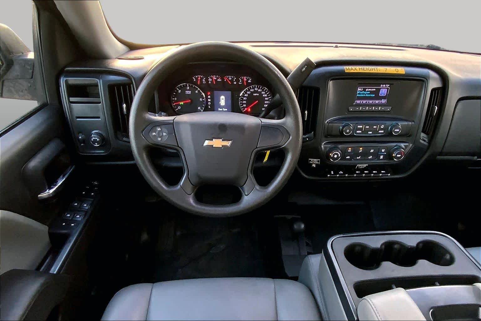 Used 2017 Summit White Chevrolet Work Truck image 6