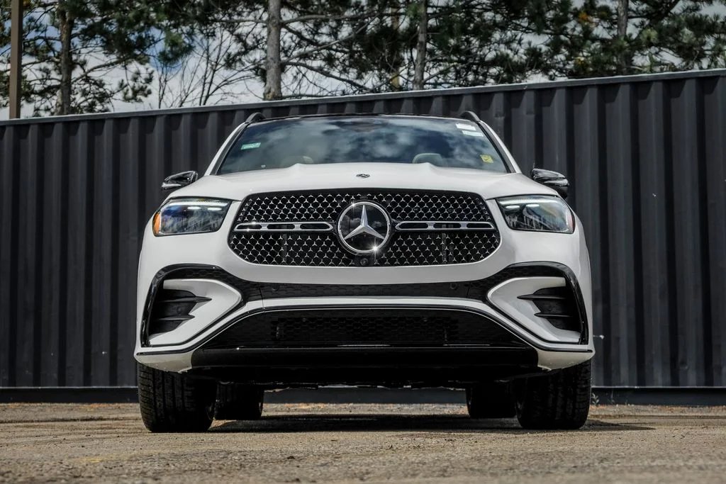 New 2026 Polar White Mercedes-Benz GLE 450e image 5