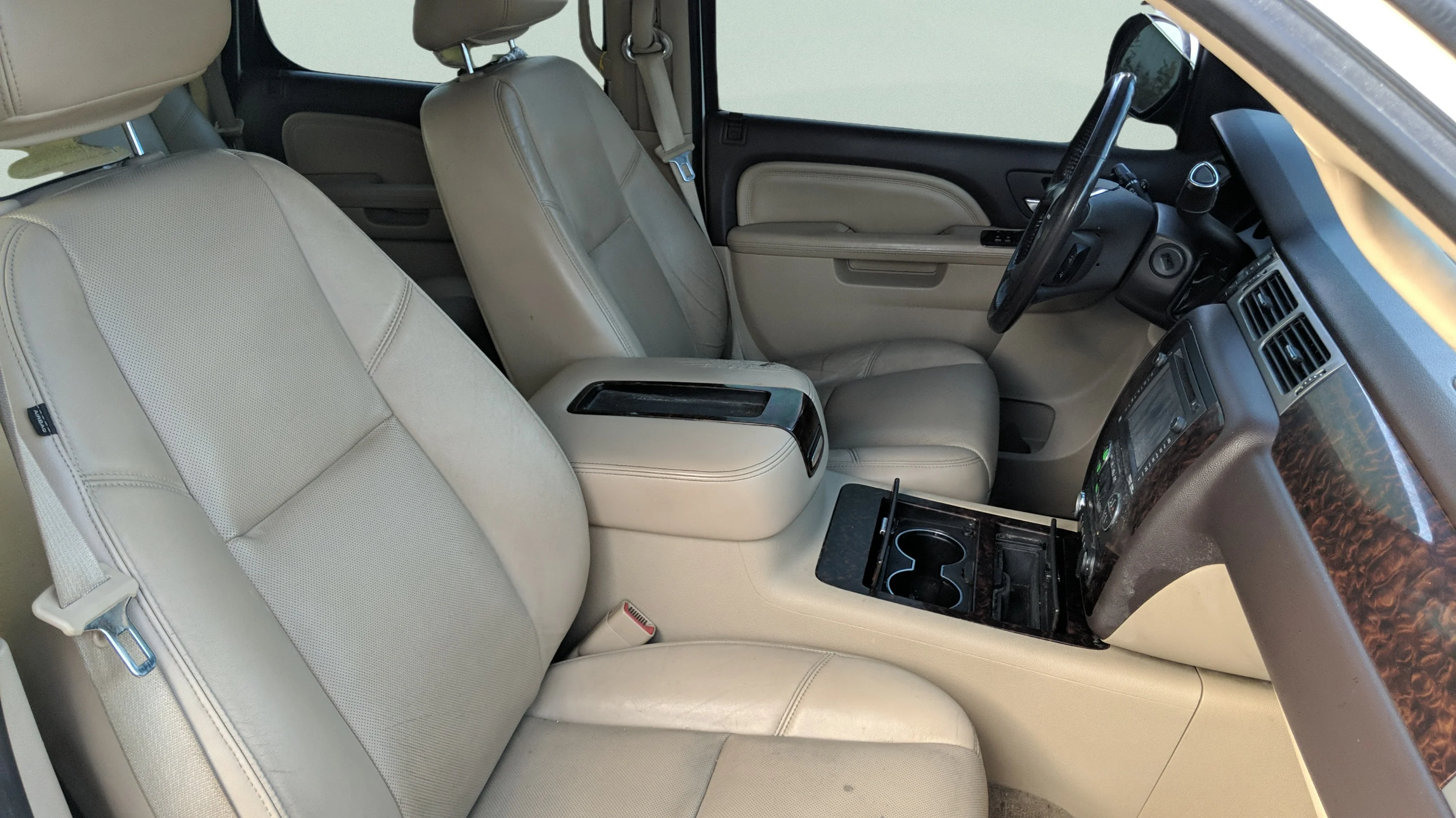 Used 2012 White Gmc DENALI image 11