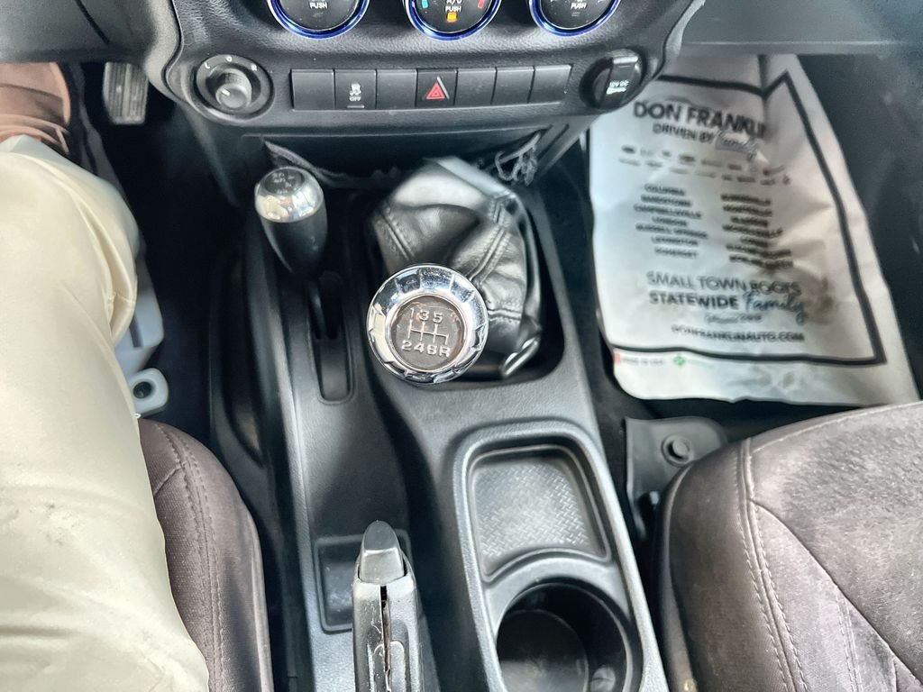 Used 2015 Black Jeep Unlimited Sport image 19