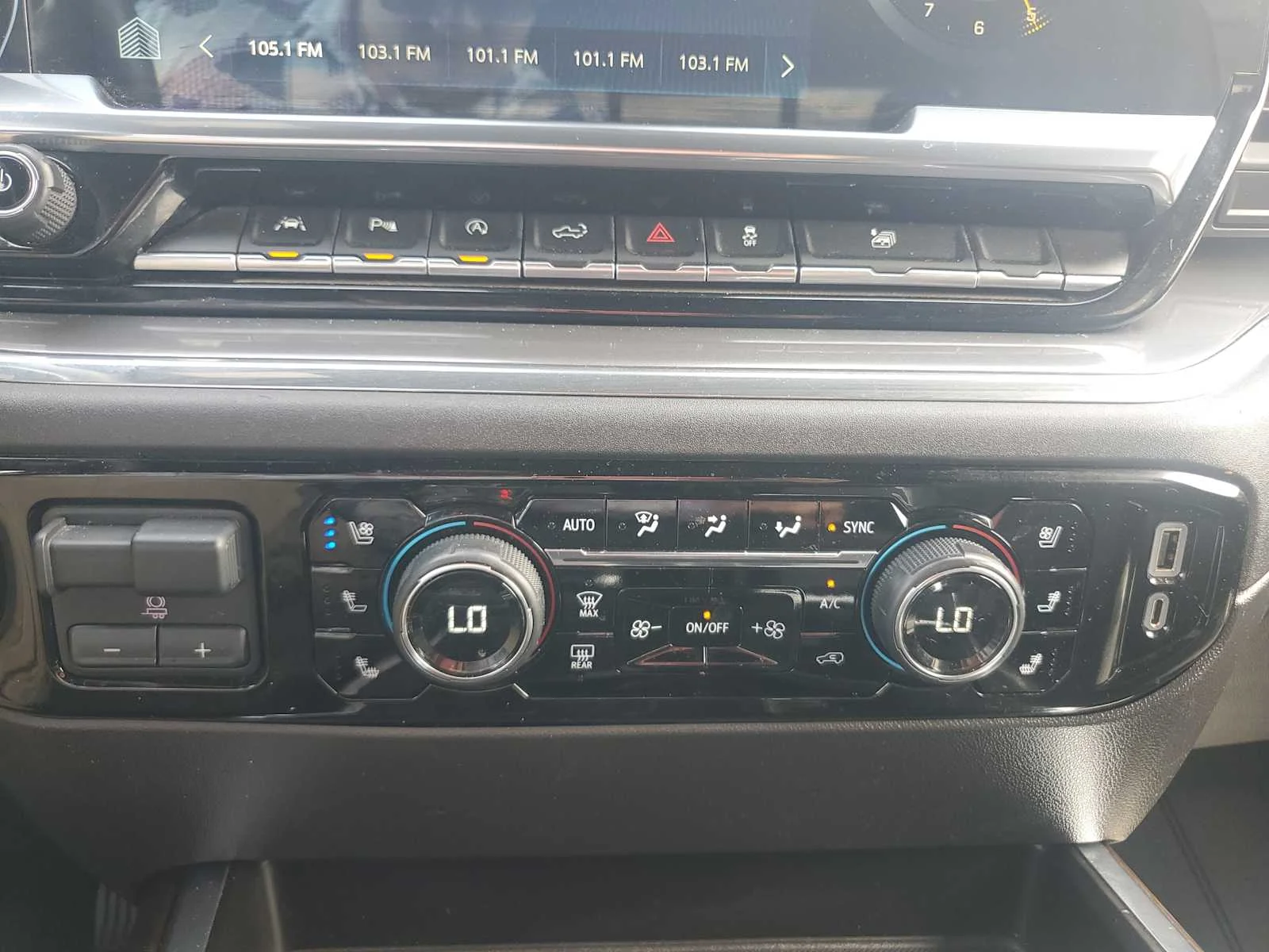 Used 2023 Sterling Gray Metallic Chevrolet High Country image 25