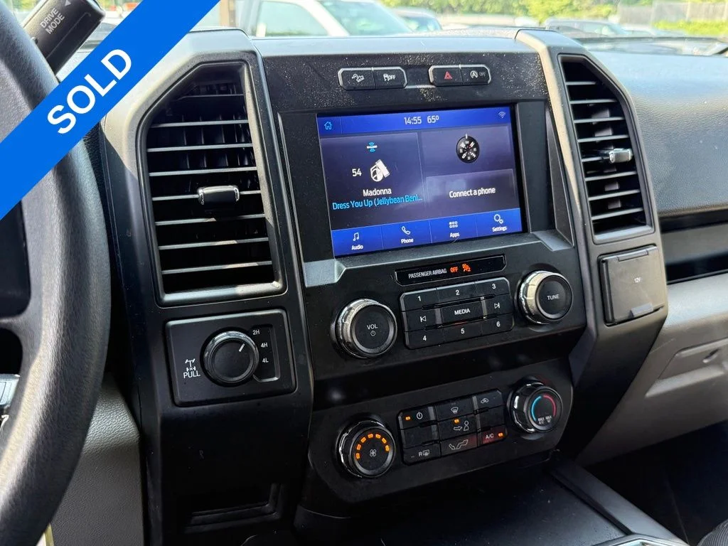 Used 2020 White Ford XL image 13