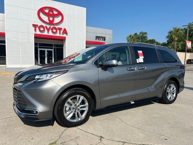 2026 Toyota Sienna Limited