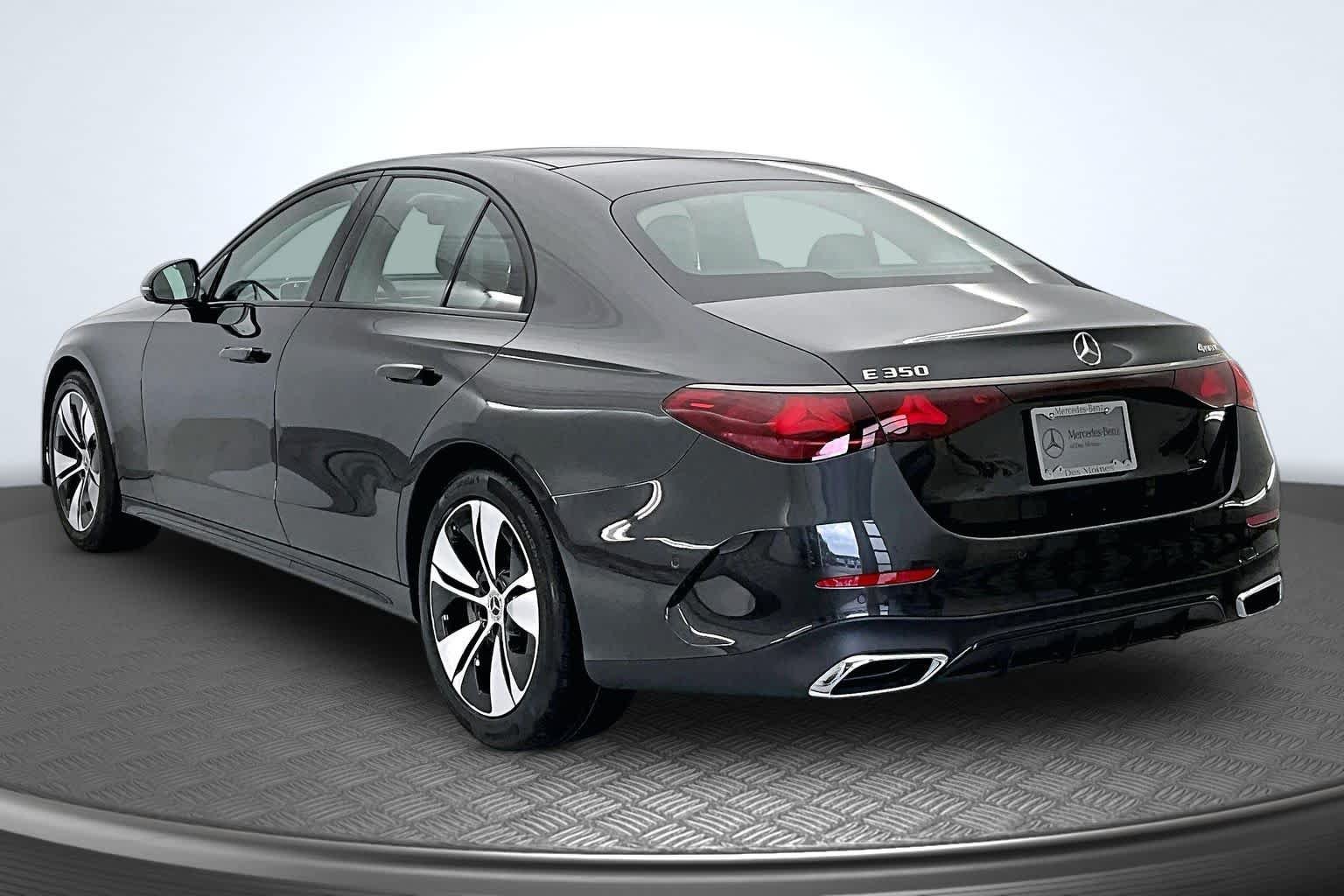 New 2027 Graphite Grey Metallic Mercedes-Benz E 350 image 4