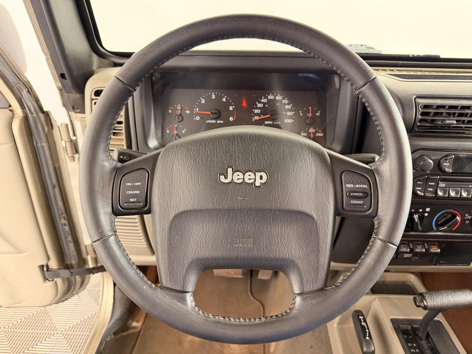 Used 2006 Light Khaki Metallic Jeep Rubicon image 19