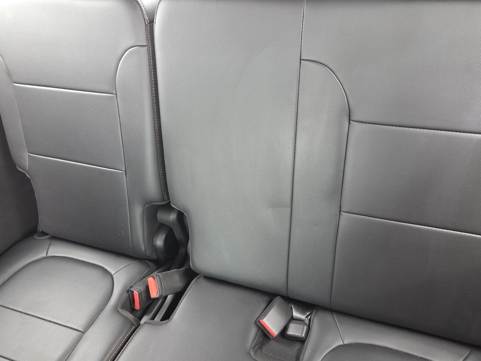 Used 2019 Graphite Metallic Chevrolet 3LT image 5