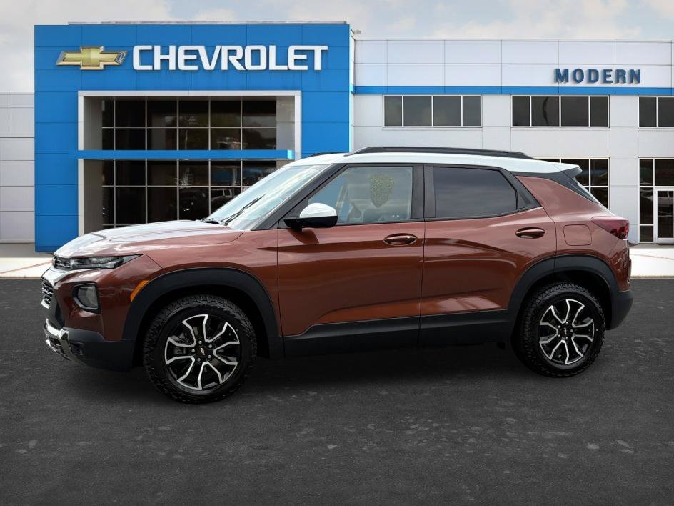 Used 2021 Dark Copper Metallic Chevrolet ACTIV image 1