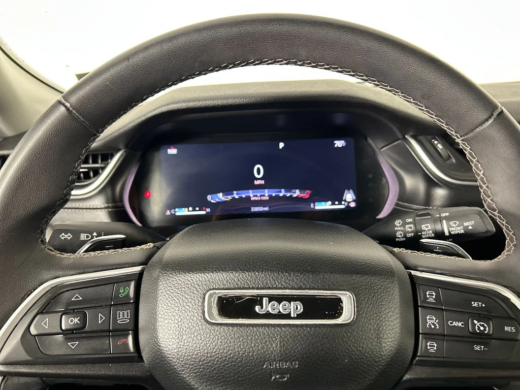 Used 2023 White Jeep Laredo image 13