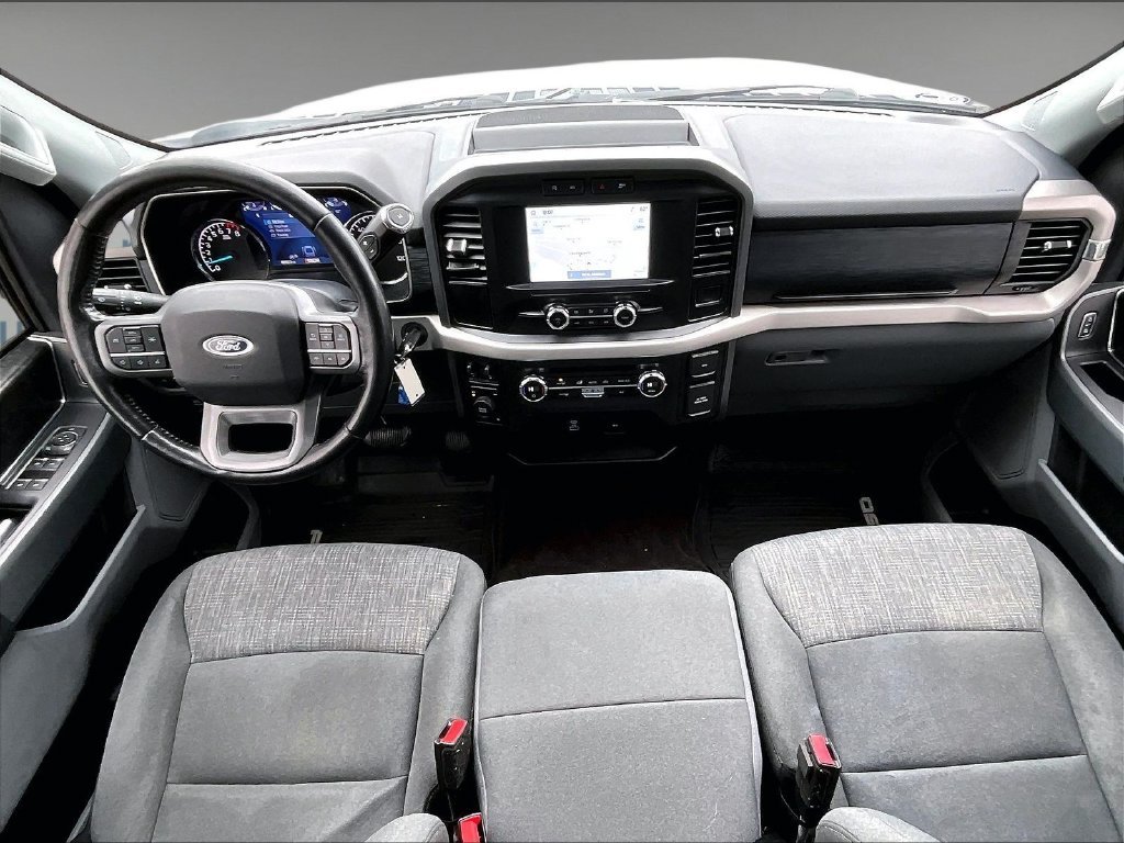 Used 2021 White Ford XLT image 21
