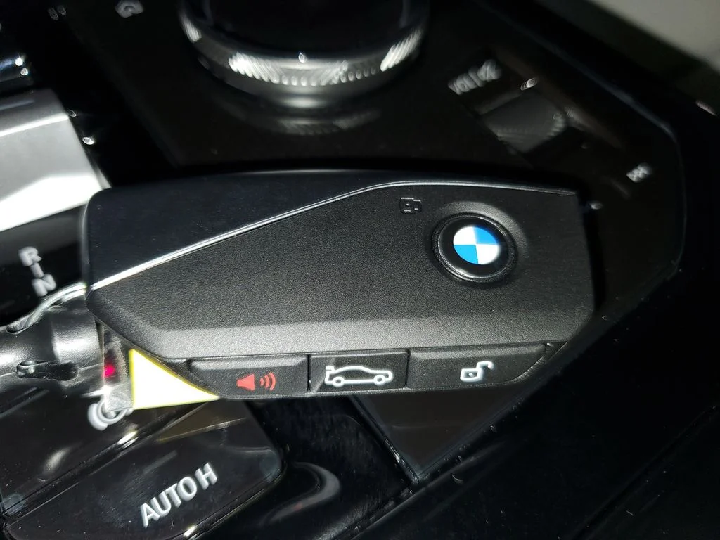 New 2027 Dk. BMW 530i image 26