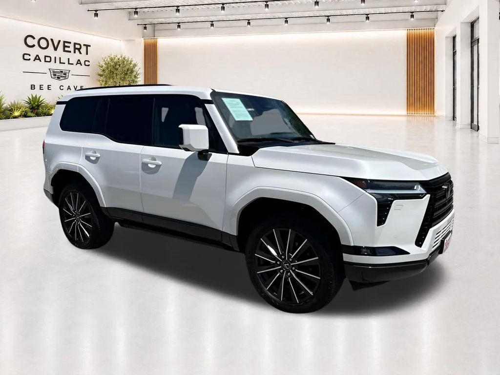 Used 2024  Lexus GX 550 Luxury image 8