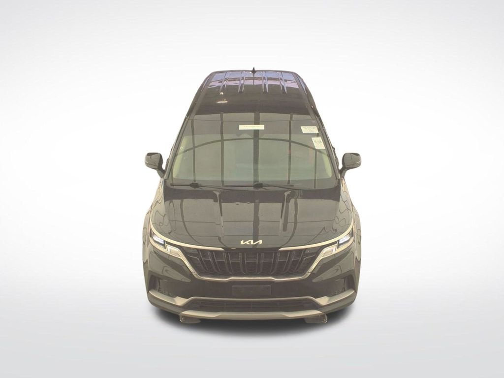 Used 2024 Kia Carnival LX Seat Pkg with VIN KNDNB4H32R6327354 for sale in Kansas City