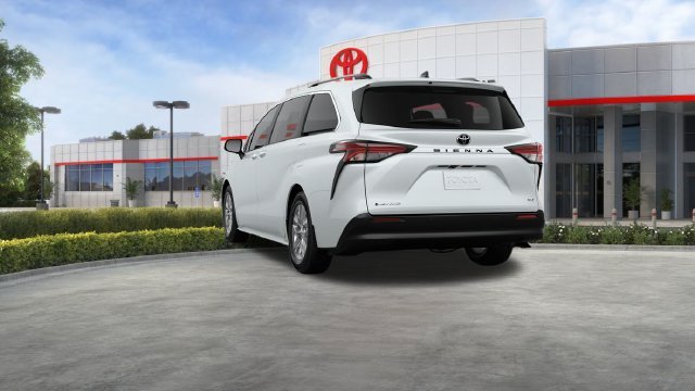 New 2026 Wind Chill Pearl <sup>1</sup> Toyota  XLE image 27