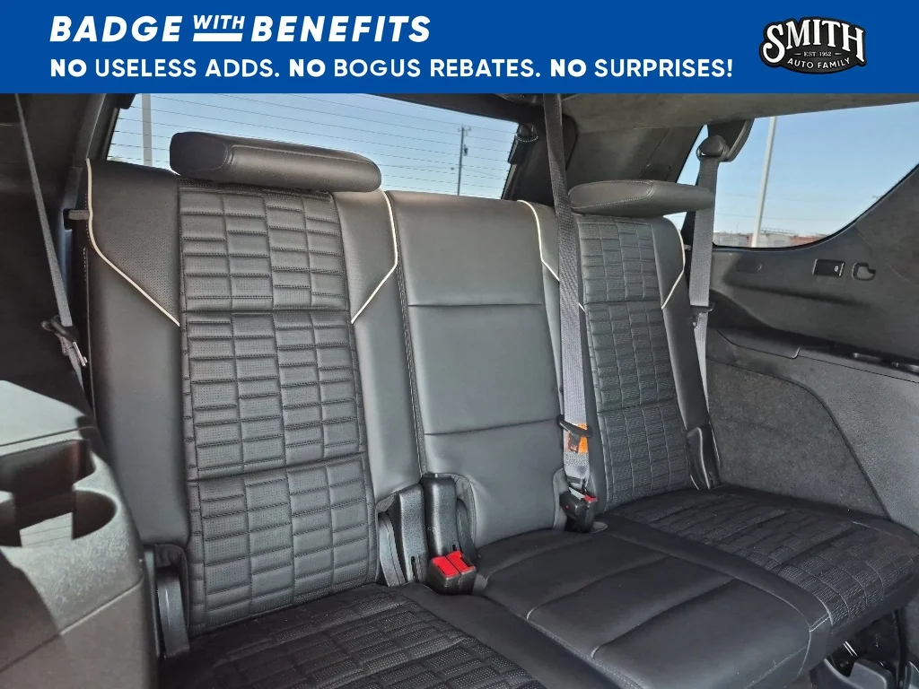 Used 2022 Black Raven Cadillac Sport Platinum image 15